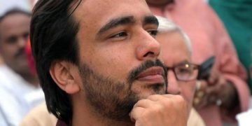 जयंत चौधरी समेत पांच हजार लोगों पर केस दर्ज
