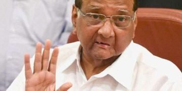 महाराष्ट्र के गृहमंत्री अनिल देखमुख पर कल तक फैसला ले लेंगे- शरद पवार