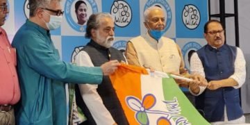 TMC में शामिल हुए पूर्व केंद्रीय मंत्री यशवंत सिन्हा