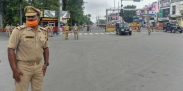 यूपी के सभी ज़िलों में लगी धारा 144, पांच से ज्यादा लोगों के एक जगह जमा होने पर रोक