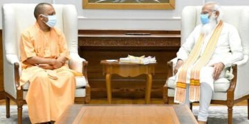 मुख्यमंत्री योगी आदित्यनाथ ने दिल्ली में प्रधानमंत्री नरेंद्र मोदी से की मुलाकात