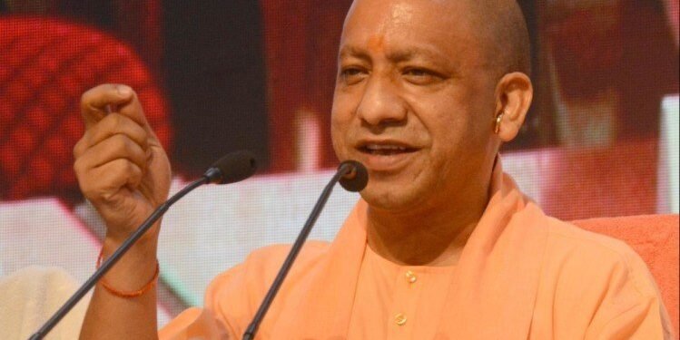 गरीबों को अब मुफ्त में मिलता है एलपीजी सिलेंडर-सीएम योगी