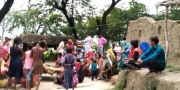 संदिग्ध परिस्थितियों में महिला का फांसी के फंदे से लटकता मिला का शव