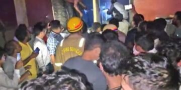 Breaking news- झांसी मेडिकल कॉलेज के शिशु वार्ड में शॉर्ट सर्किट से लगी आग,10 बच्चों की दुःखद मृत्यु, 37 बच्चे बचाये गये