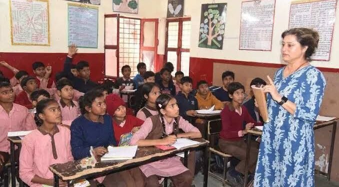यूपी के स्कूलों में बढ़ गईं गर्मियों की छुट्टियां, अब 1 जुलाई को खुलेंगे स्कूल