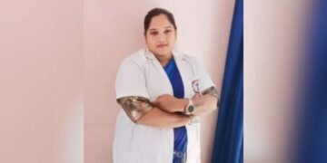 कार की टक्कर से नर्स की मौत