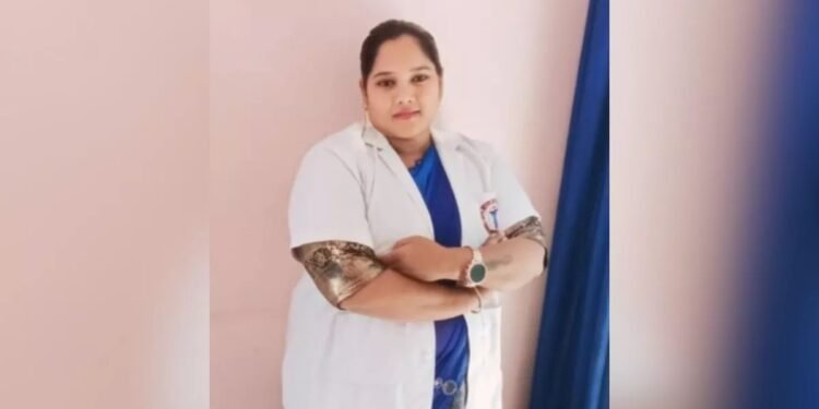 कार की टक्कर से नर्स की मौत