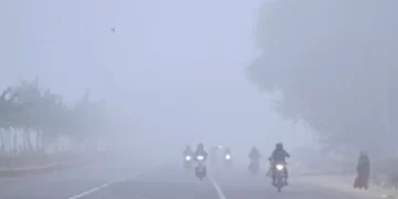 शीतलहर का प्रकोप जारी, तापमान गिरा