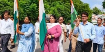 रायबरेली में निकली भव्य तिरंगा यात्रा