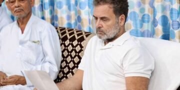 रायबरेली में राहुल गांधी ने केंद्र सरकार पर साधा निशाना